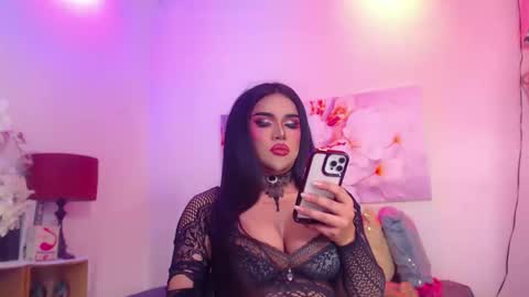 CALL ME STELLA online show from 05.28.26