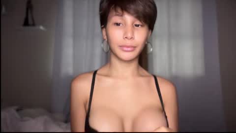 Snapshot of stellamckinley chatting on 06.19.26 GODDESS STELLA online show from 06.19.26