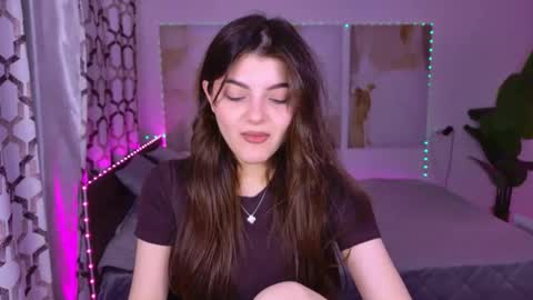 StellaRainbow online show from 04.13.26