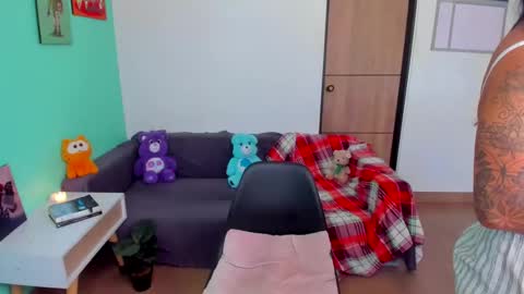 Snapshot of stellartois_ chatting on 01.15.25 sara  instagram sariishalove online show from 01.15.25
