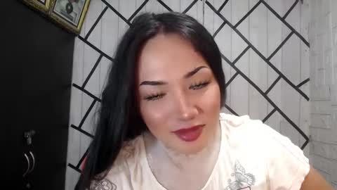 Snapshot of stellaven chatting on 09.09.25 Stellaven online show from 09.09.25