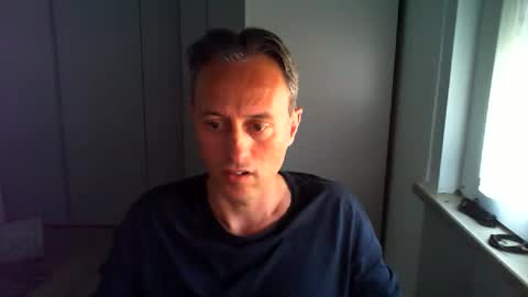 Snapshot of sten015 chatting on 05.25.26 sten015 online show from 05.25.26