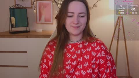 Snapshot of steph_sweet chatting on 12.17.24 Emma online show from 12.17.24
