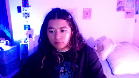 Stephanie  online show from 12.04.24