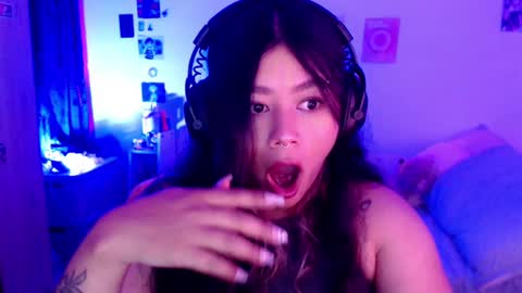 Stephanie  online show from 12.06.24