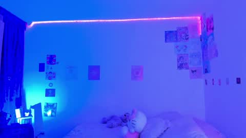 Stephanie  online show from 12.27.24