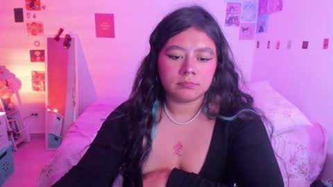 Stephanie  online show from 01.15.25