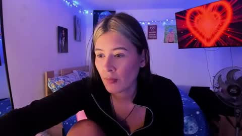 Stephany  independient model  online show from 01.09.25