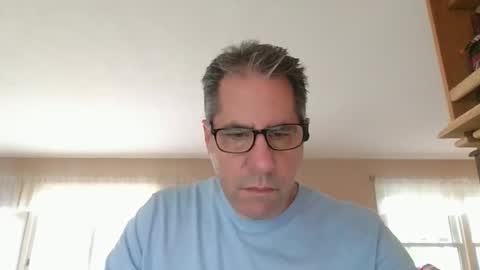 Snapshot of stephenhal9 chatting on 10.31.25 stephenhal9 online show from 10.31.25