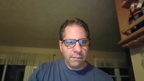 Snapshot of stephenhal9 chatting on 11.19.25 stephenhal9 online show from 11.19.25