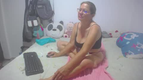 Angie mature online show from 03.08.25
