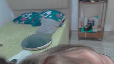 Angie mature online show from 04.08.26