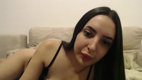 Snapshot of stepmommy19 chatting on 11.27.25 StepMommy19 online show from 11.27.25