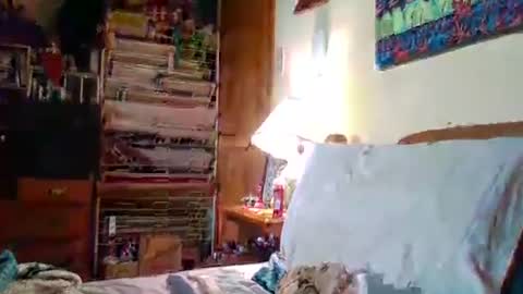 Snapshot of sterben13v chatting on 05.23.26 Ian23602 online show from 05.23.26