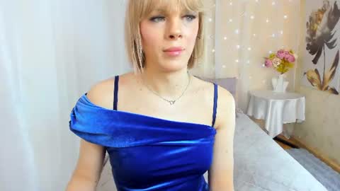 Snapshot of stesnyashkaalice chatting on 06.21.26 Alice online show from 06.21.26