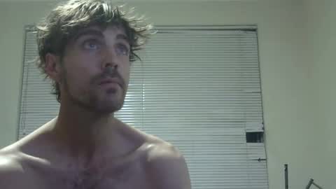 Snapshot of steveaussie chatting on 12.22.24 Australian420 online show from 12.22.24