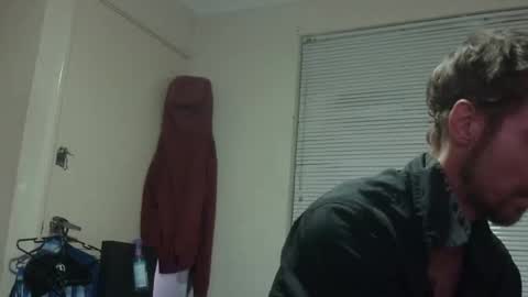 Snapshot of steveaussie chatting on 02.06.25 Australian420 online show from 02.06.25