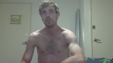 Snapshot of steveaussie chatting on 03.02.25 Australian420 online show from 03.02.25