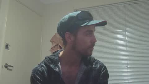 Snapshot of steveaussie chatting on 03.08.25 Australian420 online show from 03.08.25