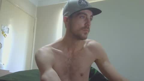 Snapshot of steveaussie chatting on 11.12.25 Australian420 online show from 11.12.25