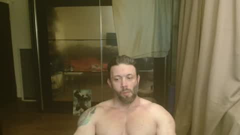 Snapshot of stevebulkzor chatting on 04.15.26 Steve Oakenshield son of John son of Vasyl online show from 04.15.26