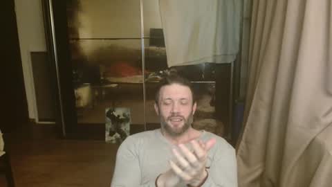 Snapshot of stevebulkzor chatting on 04.17.26 Steve Oakenshield son of John son of Vasyl online show from 04.17.26