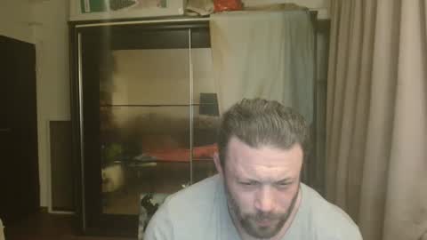 Snapshot of stevebulkzor chatting on 04.19.26 Steve Oakenshield son of John son of Vasyl online show from 04.19.26