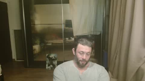 Snapshot of stevebulkzor chatting on 04.23.26 Steve Oakenshield son of John son of Vasyl online show from 04.23.26