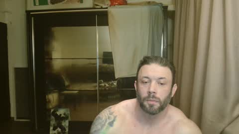 Snapshot of stevebulkzor chatting on 06.06.26 Steve Oakenshield son of John son of Vasyl online show from 06.06.26