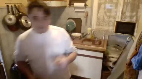 Snapshot of stevefromfrance chatting on 12.13.24 stevefromfrance online show from 12.13.24