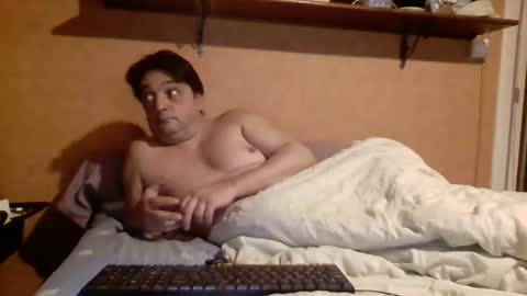 Snapshot of stevefromfrance chatting on 12.31.24 stevefromfrance online show from 12.31.24