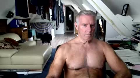 Snapshot of stevetwo chatting on 06.02.26 stevetwo online show from 06.02.26
