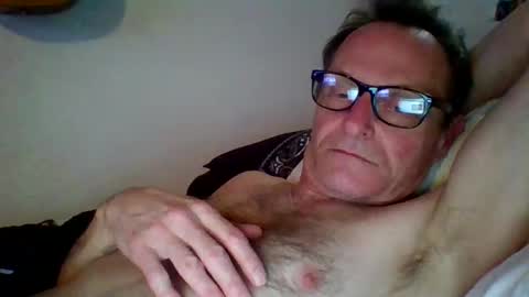 Snapshot of steviehard7 chatting on 02.13.25 steviehard7 online show from 02.13.25