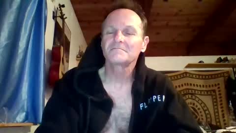 Snapshot of steviehard7 chatting on 02.25.25 steviehard7 online show from 02.25.25