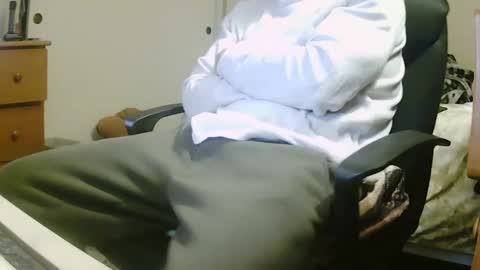 Snapshot of stevo69697 chatting on 12.04.24 Chillguy online show from 12.04.24