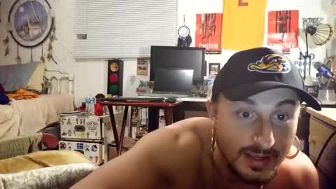 stickey online show from 04.01.26