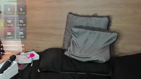 stivenbenet1 online show from 12.30.24