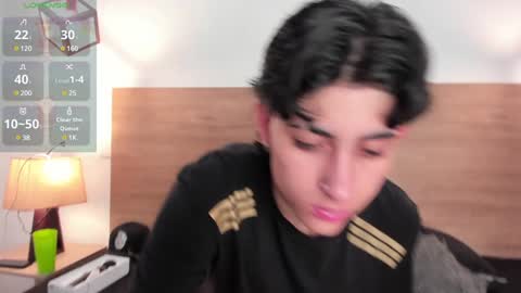 stivenbenet1 online show from 01.02.25