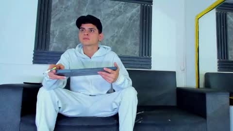 friends online show from 02.19.26