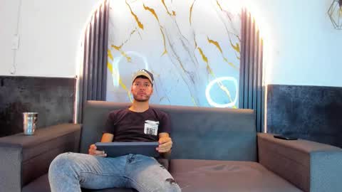 friends online show from 02.20.26