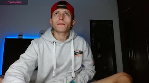 Snapshot of stivent777 chatting on 02.23.25 stiven tellez online show from 02.23.25