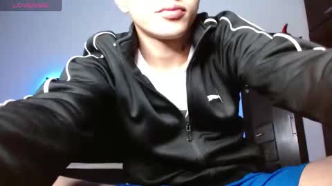 Snapshot of stivent777 chatting on 03.10.25 stiven tellez online show from 03.10.25