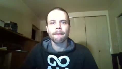 Snapshot of stockingsnfeet chatting on 12.14.24 stockingsnfeet online show from 12.14.24