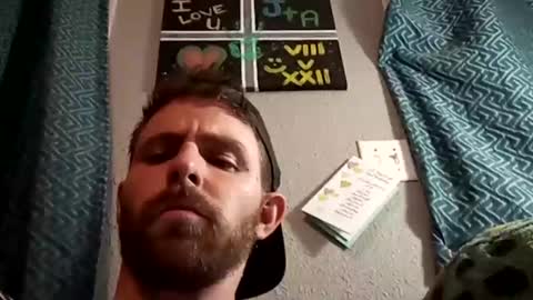 Oval2022 online show from 12.04.24