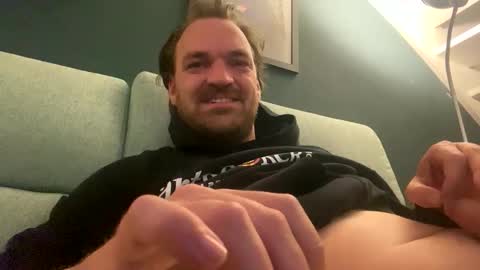 Snapshot of stonednboner chatting on 05.17.26 Stonerboner online show from 05.17.26