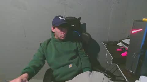 Snapshot of stonedpanda77 chatting on 01.25.25 stonedpanda77 online show from 01.25.25