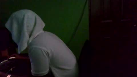 Snapshot of stonehardbbcdick2 chatting on 02.15.25 stonehardbbcdick2 online show from 02.15.25