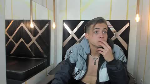 Snapshot of stonne69 chatting on 02.19.25 stonne69 online show from 02.19.25