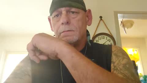 stormynorm14 online show from 10.16.25