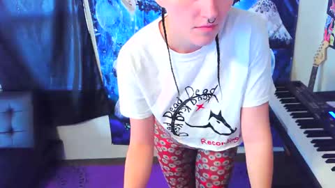 Stormythunder online show from 11.03.25